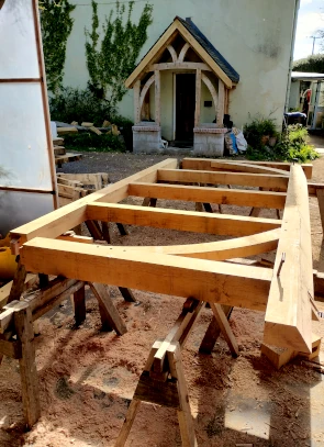 Shaping and jointing the side frame