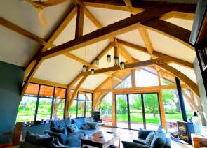 Galleried and cantilevered obeya hall interior