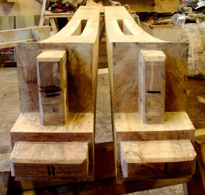 Mortise and tenon joints in jowl posts