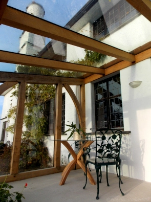 Finished arts and crafts conservatory